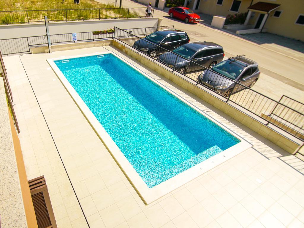 Smaragdna Villa Yourcroatiaholiday Premantura Exterior photo