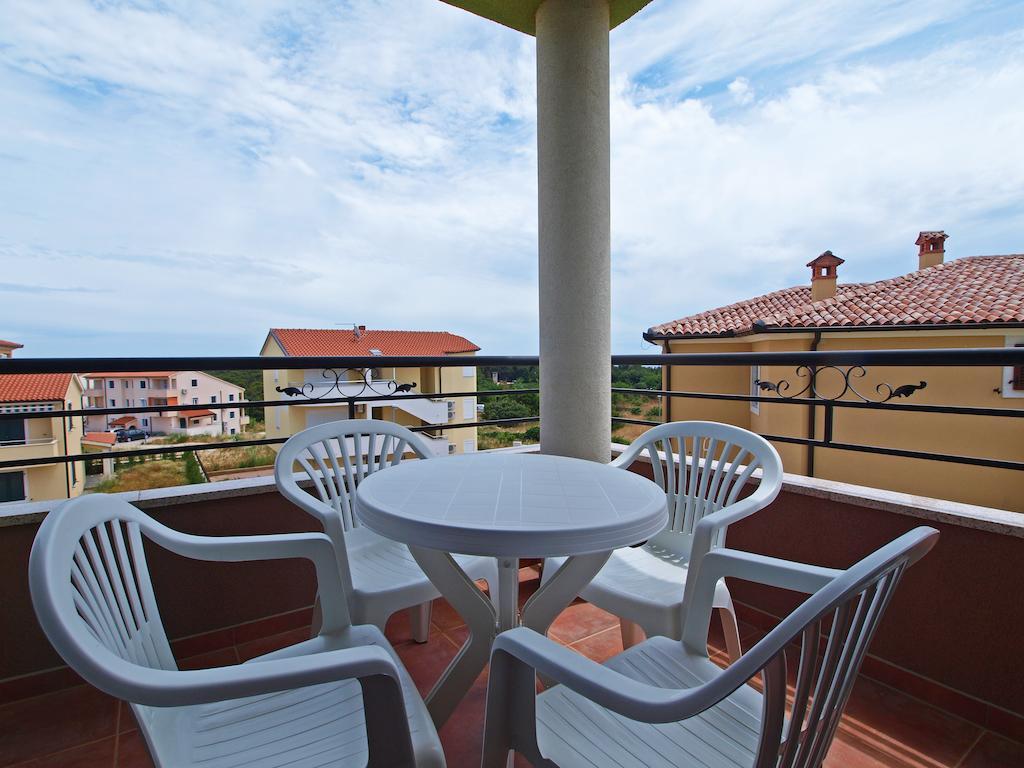 Smaragdna Villa Yourcroatiaholiday Premantura Room photo